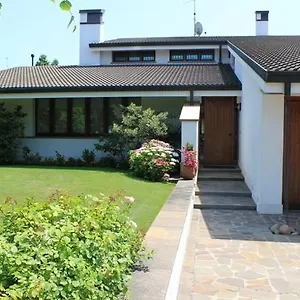 3 Tesori Bed & Breakfast Castel dʼArio
